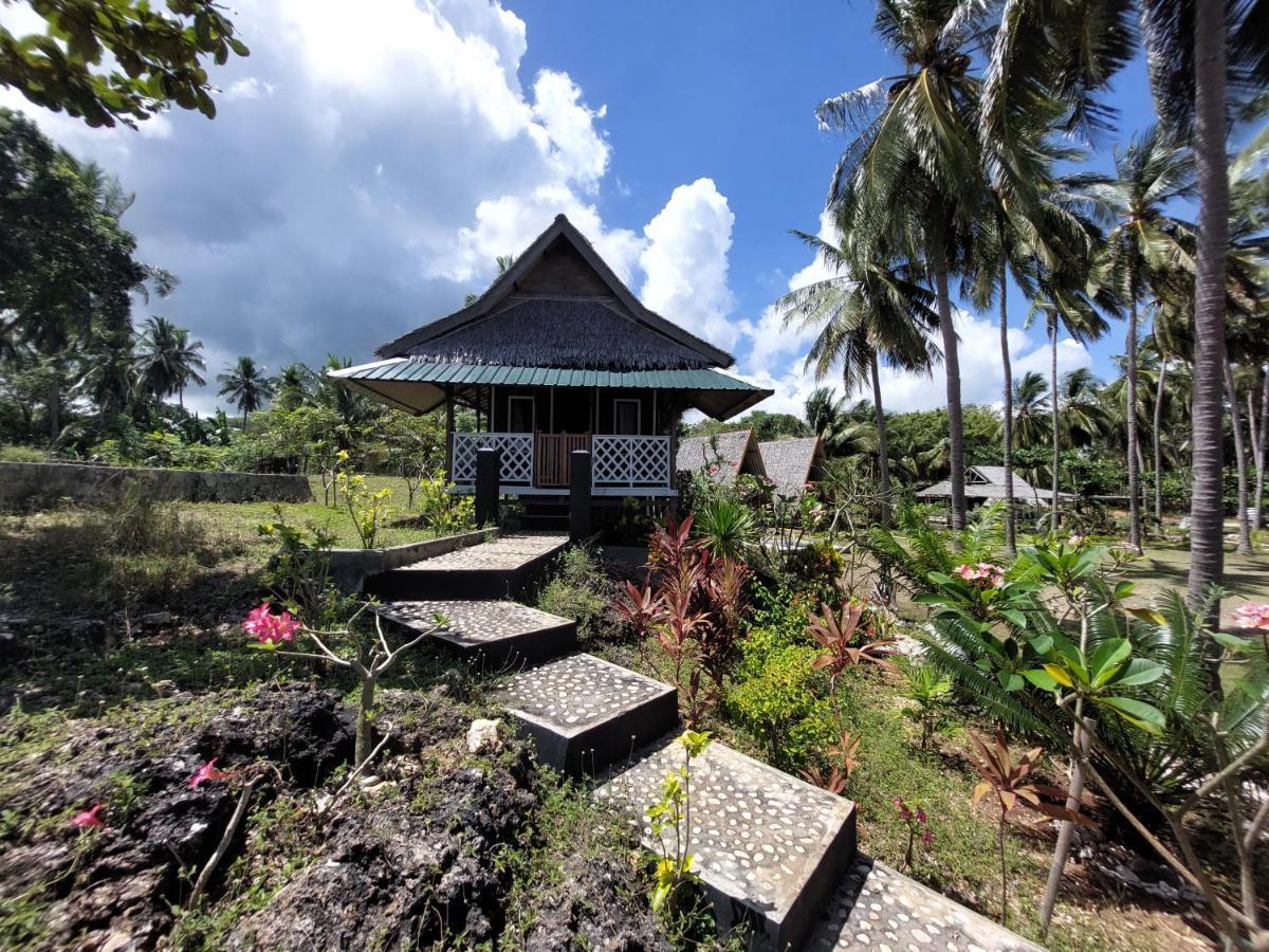 Sunari Beach Resort Selayar Matalalang Zewnętrze zdjęcie